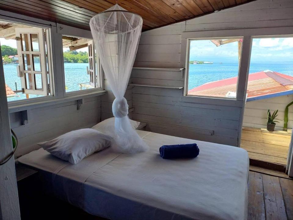 Casa Del Mar Villa Bocas Town Exterior photo